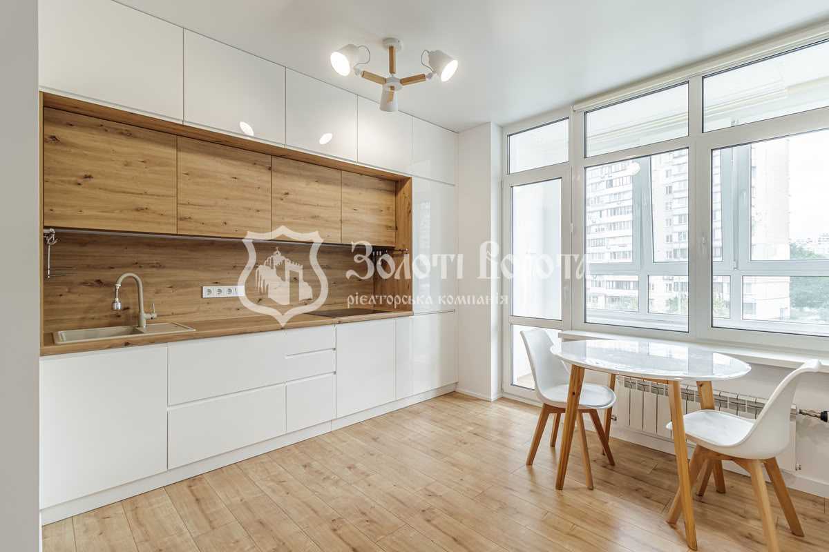 Продажа 1-комнатной квартиры 44.7 м², Михаила Донца ул., Драгоманова, 10