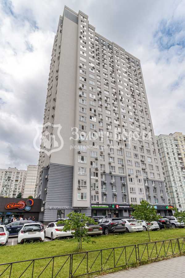 Продажа 1-комнатной квартиры 44.7 м², Михаила Донца ул., Драгоманова, 10