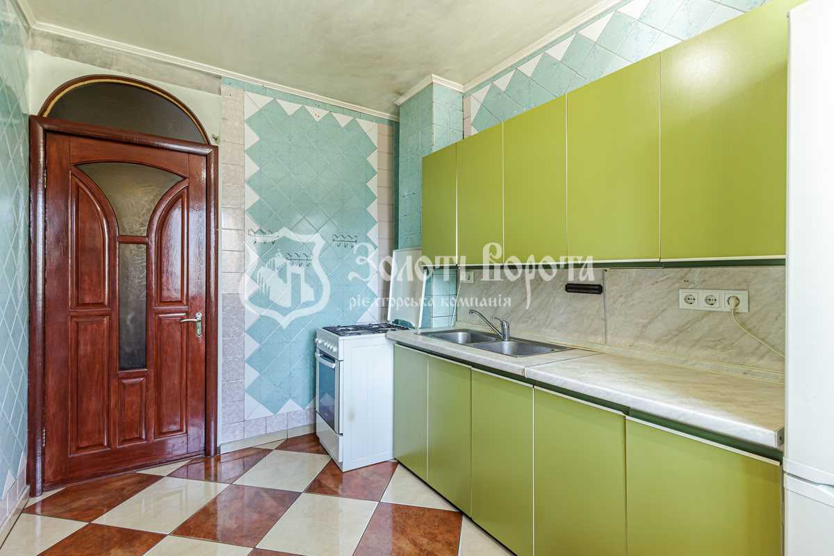 Продажа 3-комнатной квартиры 74 м², Николая Закревского ул., 89