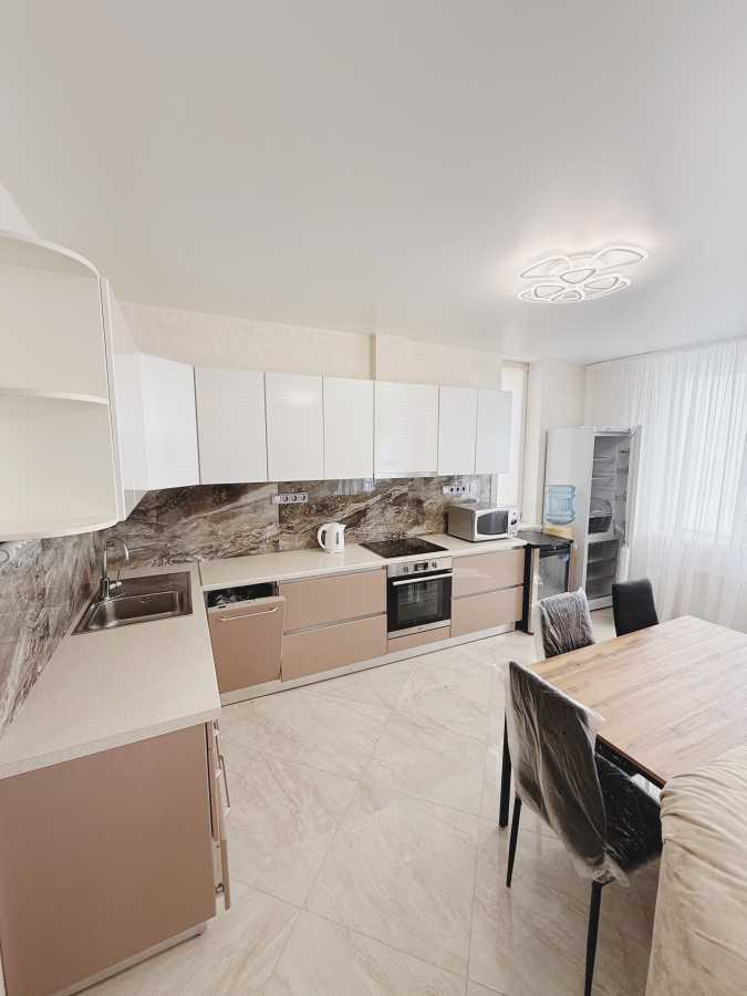 Аренда 2-комнатной квартиры 86 м², Регенераторная ул., 4, КОРПУС 6