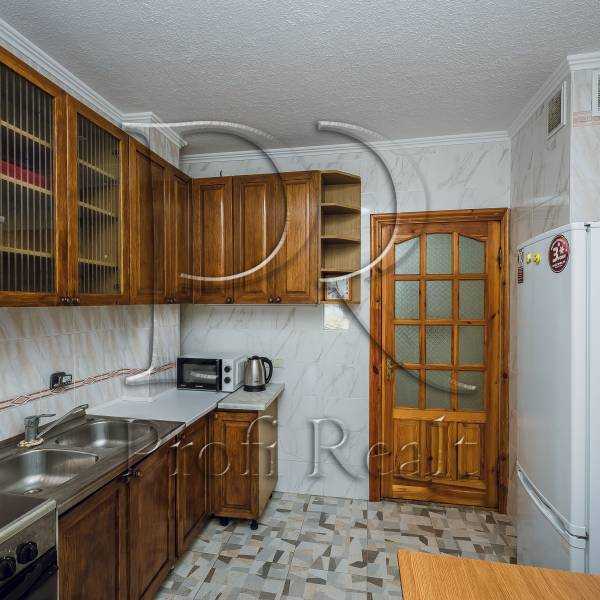Продажа 5-комнатной квартиры 99 м², Тростянецкая ул., 3