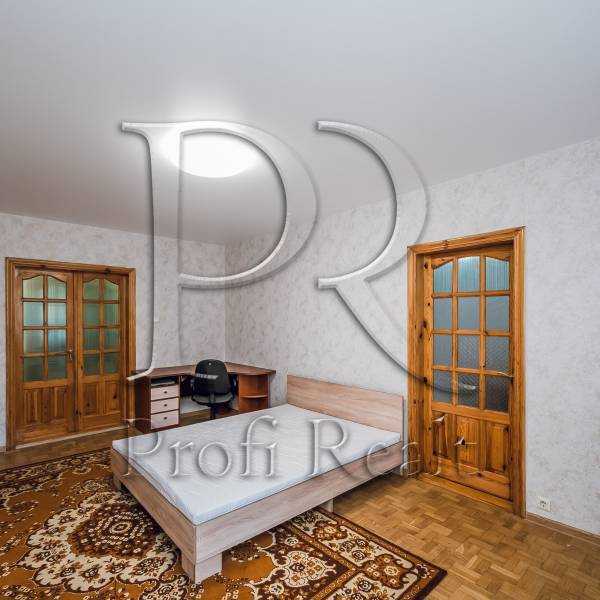 Продажа 5-комнатной квартиры 99 м², Тростянецкая ул., 3