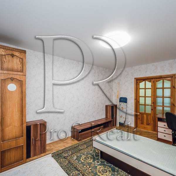 Продажа 5-комнатной квартиры 99 м², Тростянецкая ул., 3
