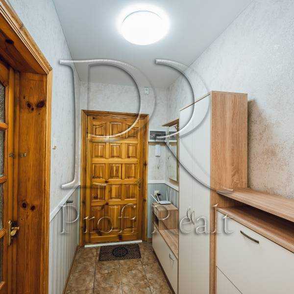 Продажа 5-комнатной квартиры 99 м², Тростянецкая ул., 3