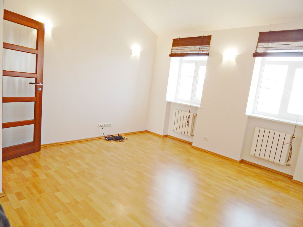 Продаж 2-рівневої квартири 126 м², Межигірська вул., 5