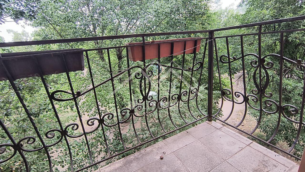 Продажа 2-комнатной квартиры 42.7 м², Курчатова ул., 5