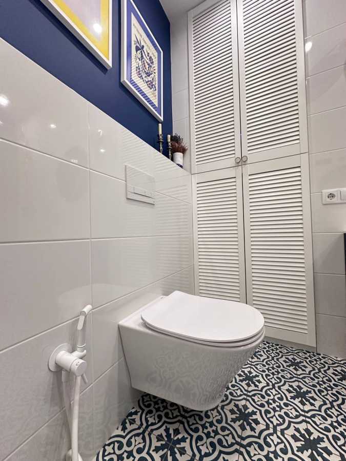 Продажа 2-комнатной квартиры 66.6 м², Салютная ул., 2