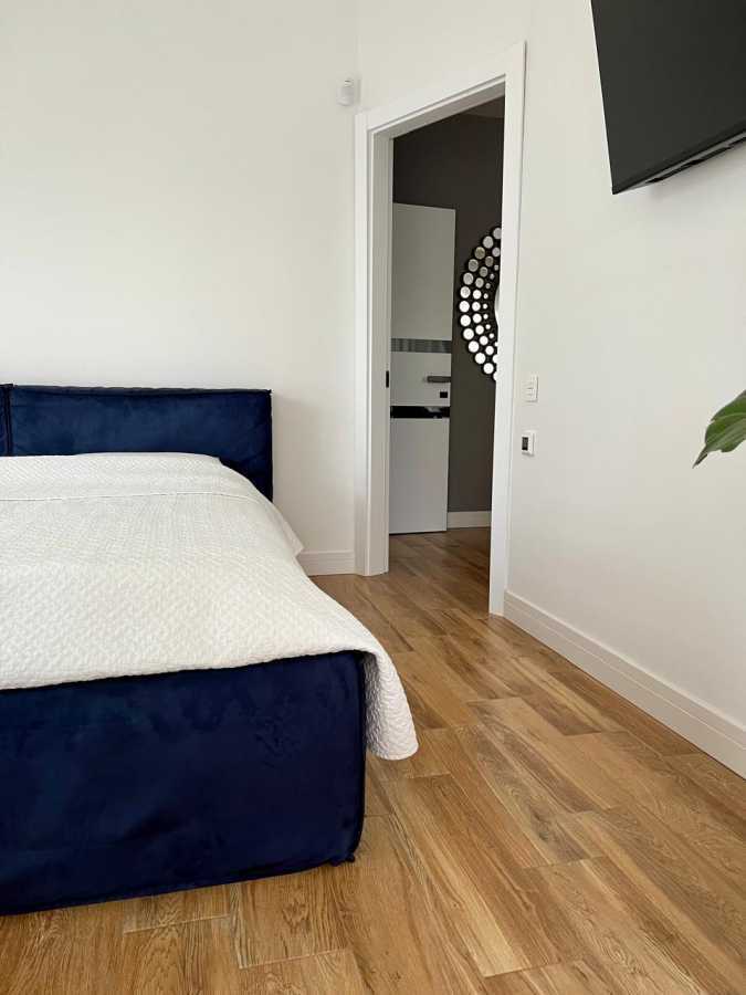 Продажа 2-комнатной квартиры 59 м², Михаила Максимовича ул., 24