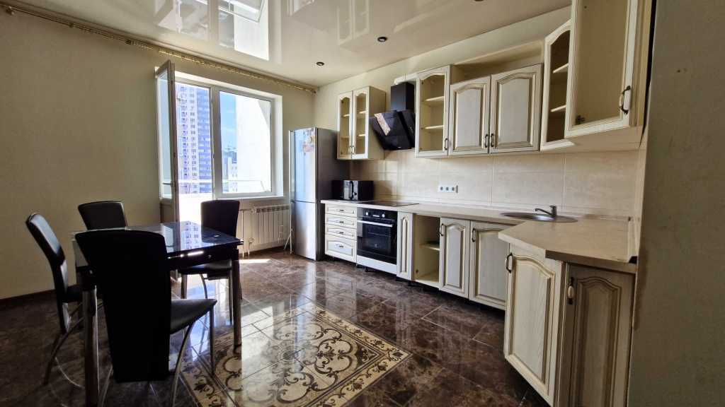 Продажа 3-комнатной квартиры 107 м², Пономарева ул., 26 К4