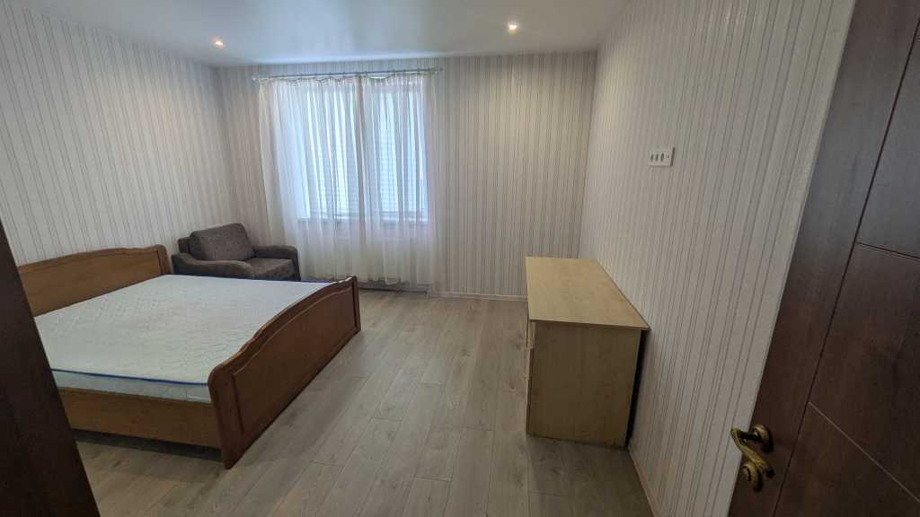 Продажа 3-комнатной квартиры 90 м², Олексы Тихого ул., 4