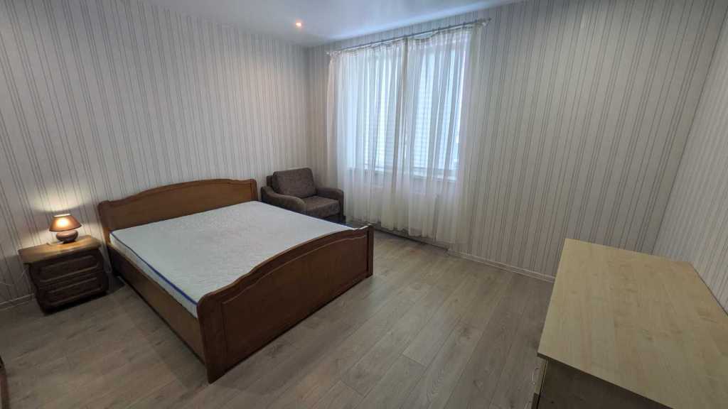 Продажа 3-комнатной квартиры 90 м², Олексы Тихого ул., 4