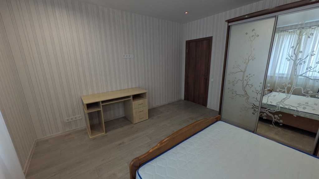 Продажа 3-комнатной квартиры 90 м², Олексы Тихого ул., 4