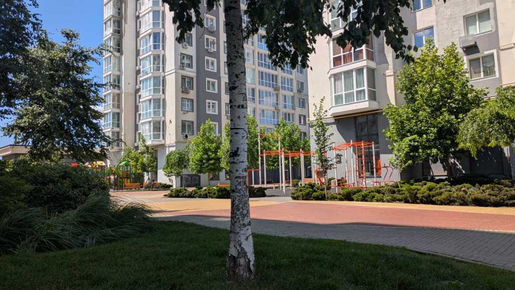 Продажа 3-комнатной квартиры 90 м², Олексы Тихого ул., 4