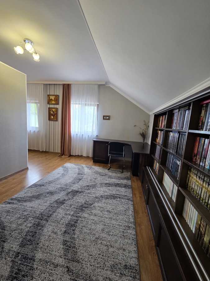 Продаж будинку 269 м², Озерна вул.
