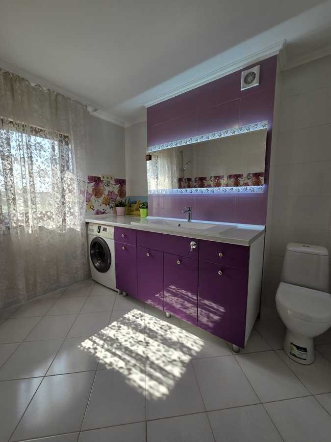 Продаж будинку 269 м², Озерна вул.