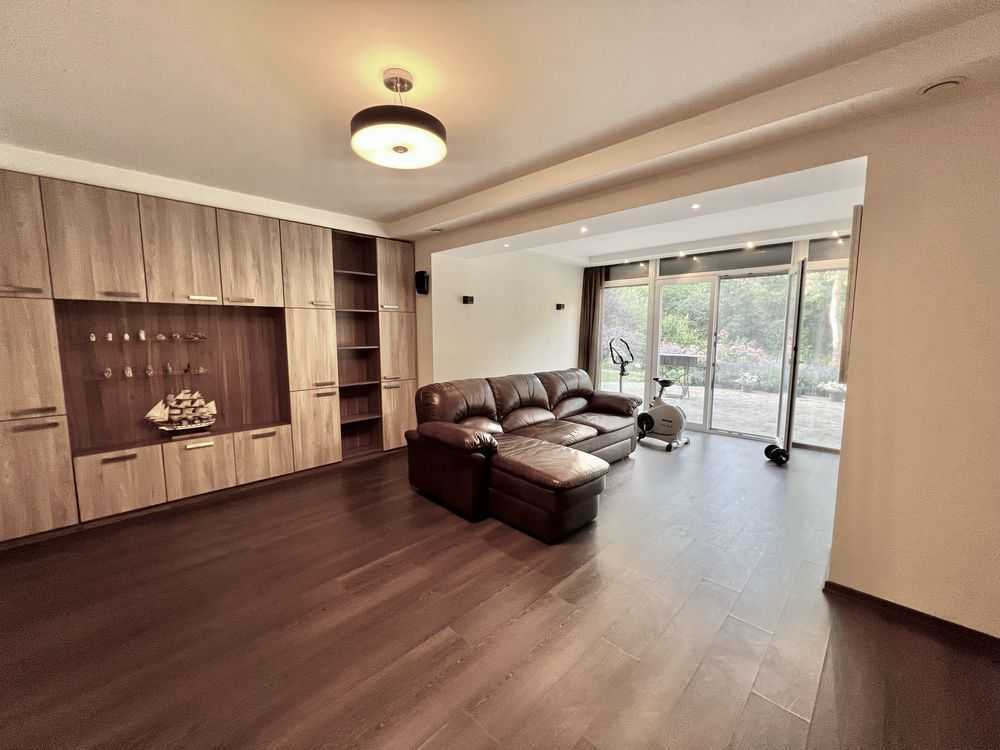 Продаж котеджу 203 м², Сонячна