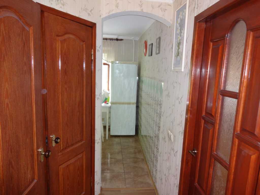 Продажа 3-комнатной квартиры 57 м², Привокзальная ул., 12