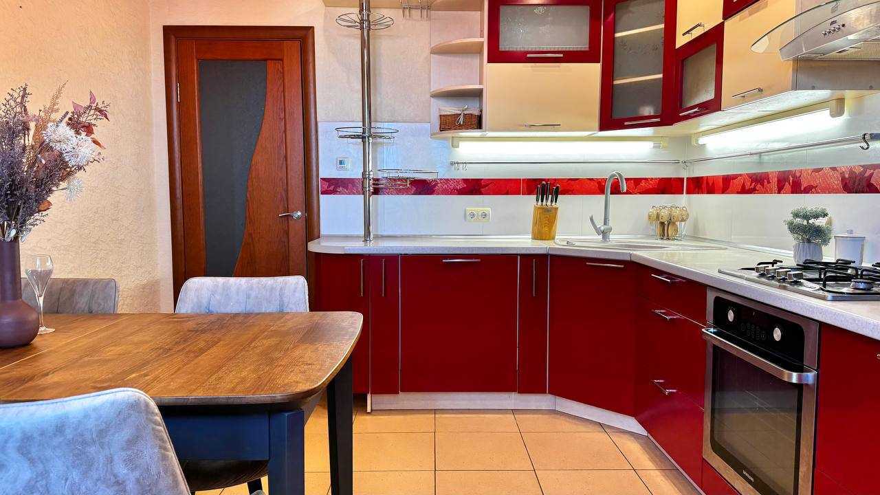 Продажа 2-комнатной квартиры 75.7 м², Тарасовская ул., 8А