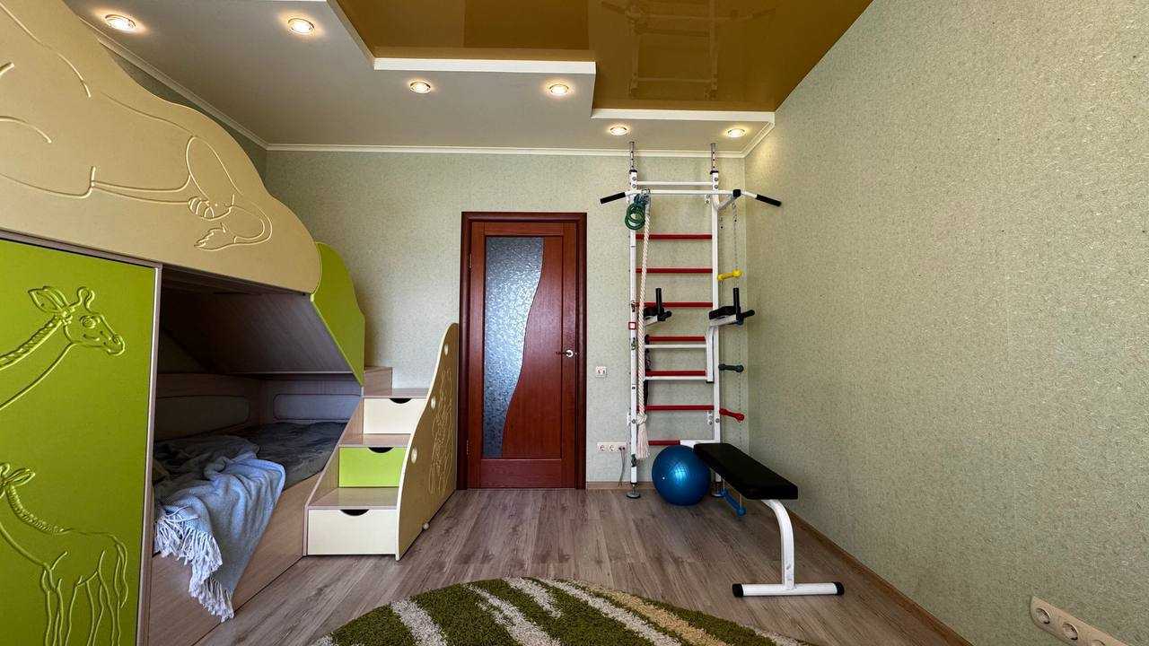 Продажа 2-комнатной квартиры 75.7 м², Тарасовская ул., 8А