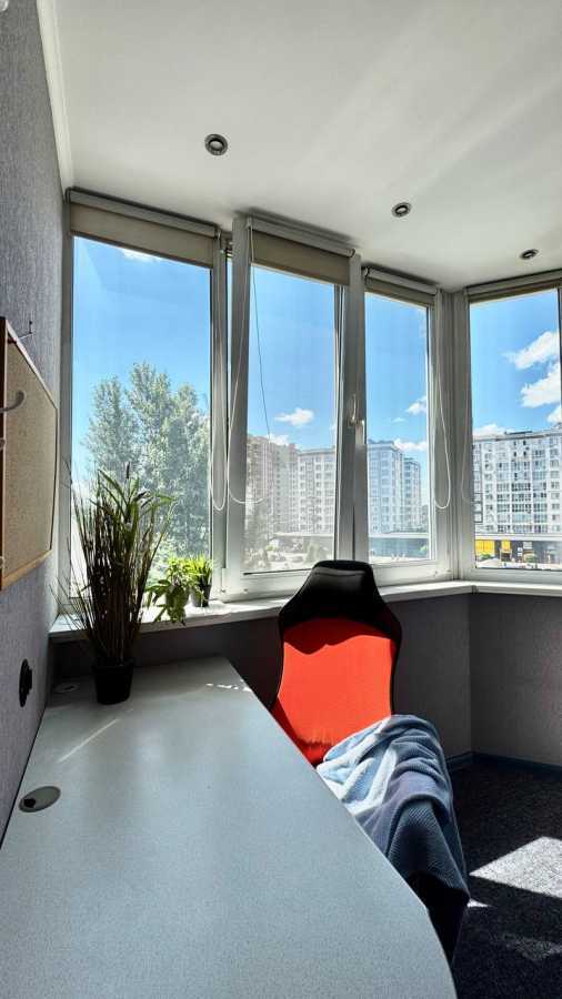 Продажа 2-комнатной квартиры 75.7 м², Тарасовская ул., 8А