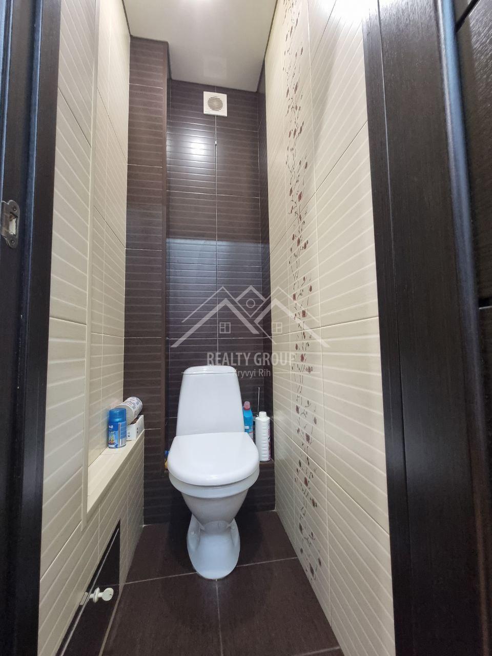 Продажа 3-комнатной квартиры 72 м², Вечерний бул.