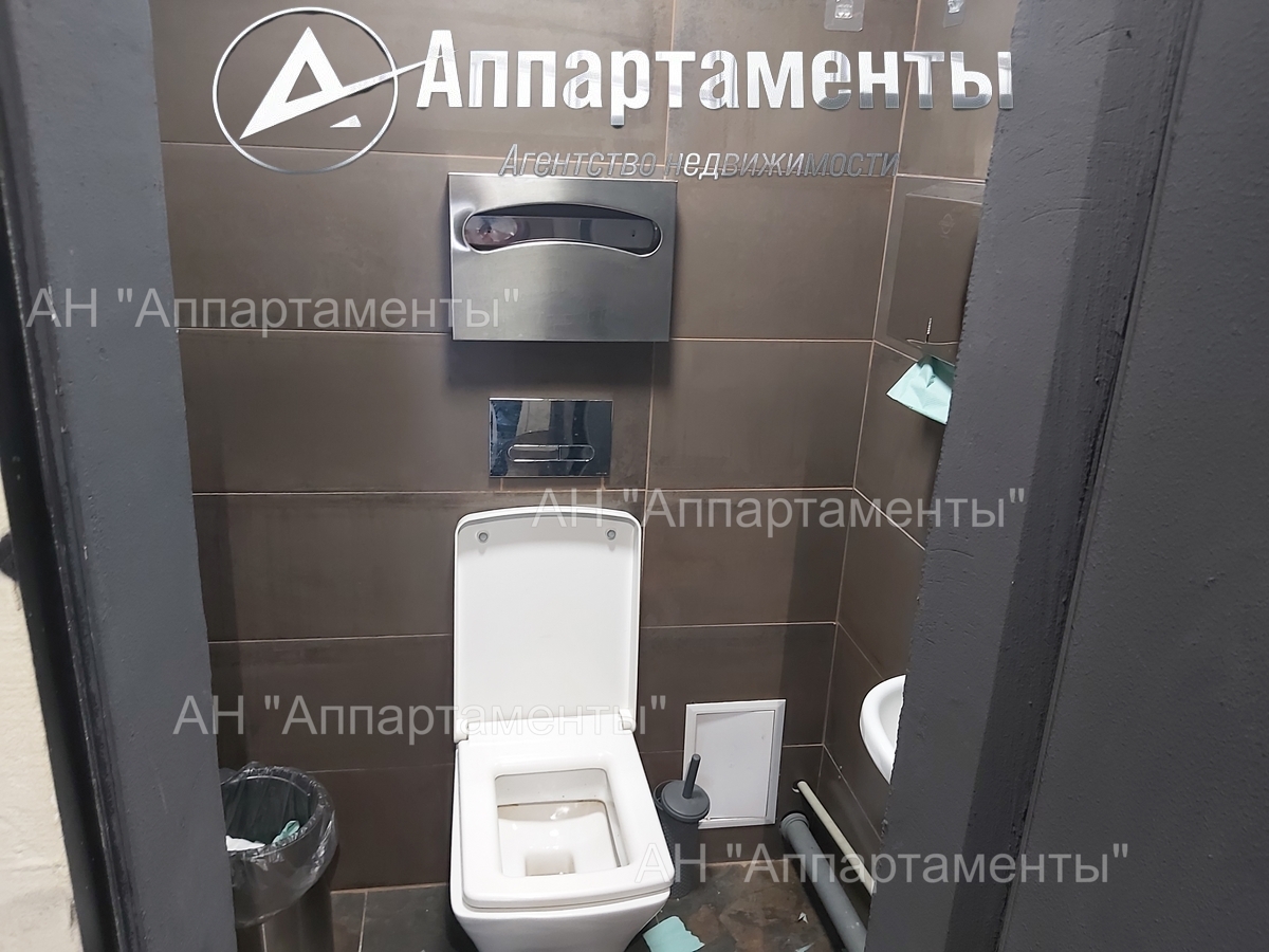 Аренда помещения свободного назначения 560 м², Ярослава Мудрого ул.