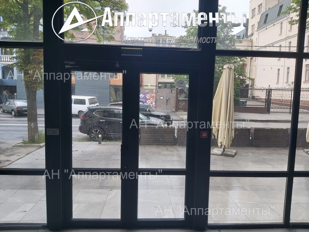 Аренда помещения свободного назначения 560 м², Ярослава Мудрого ул.