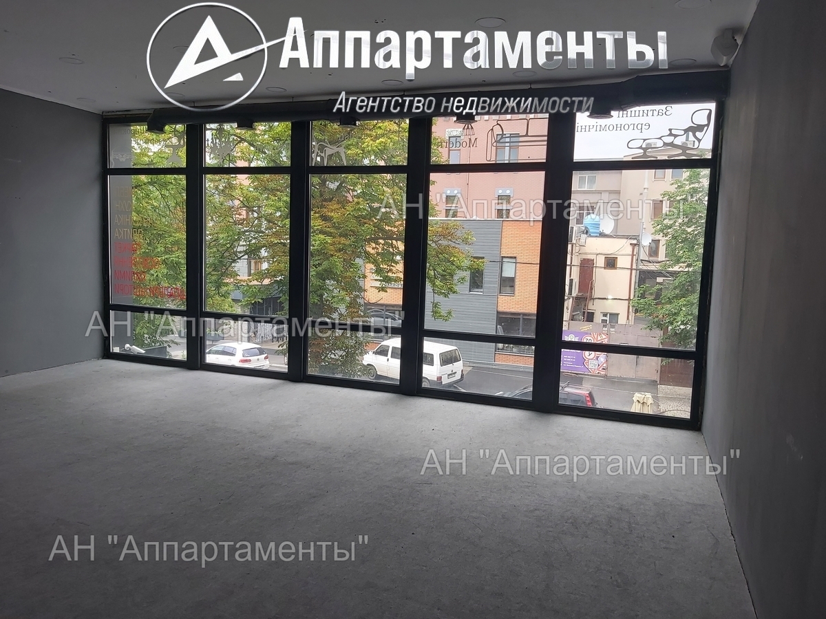 Аренда помещения свободного назначения 560 м², Ярослава Мудрого ул.