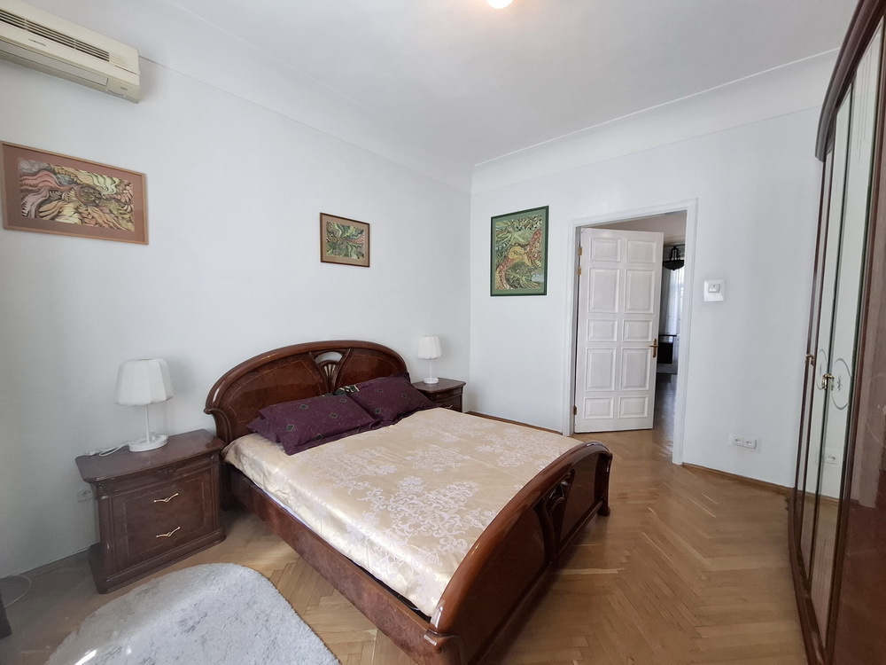 Аренда 3-комнатной квартиры 100 м², Институтская ул., 16