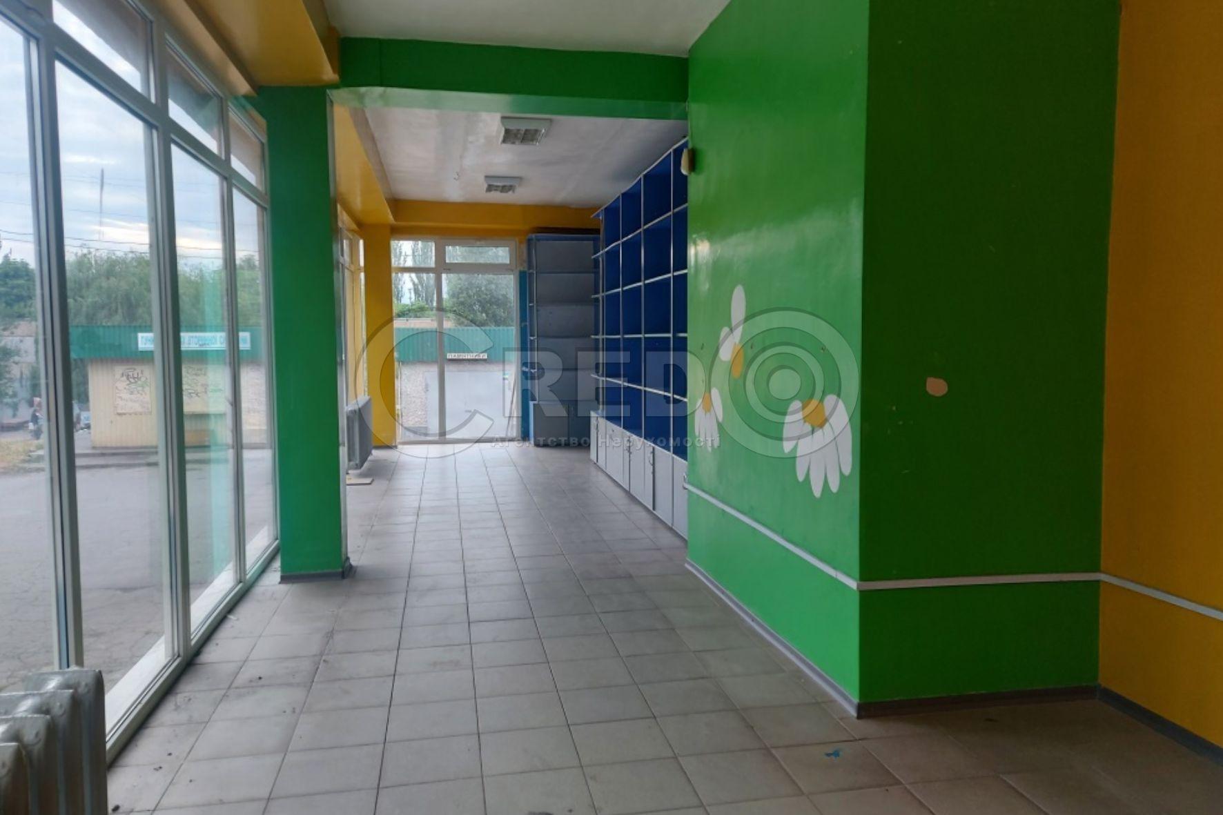 Аренда магазина 136 м², Космонавтов ул.