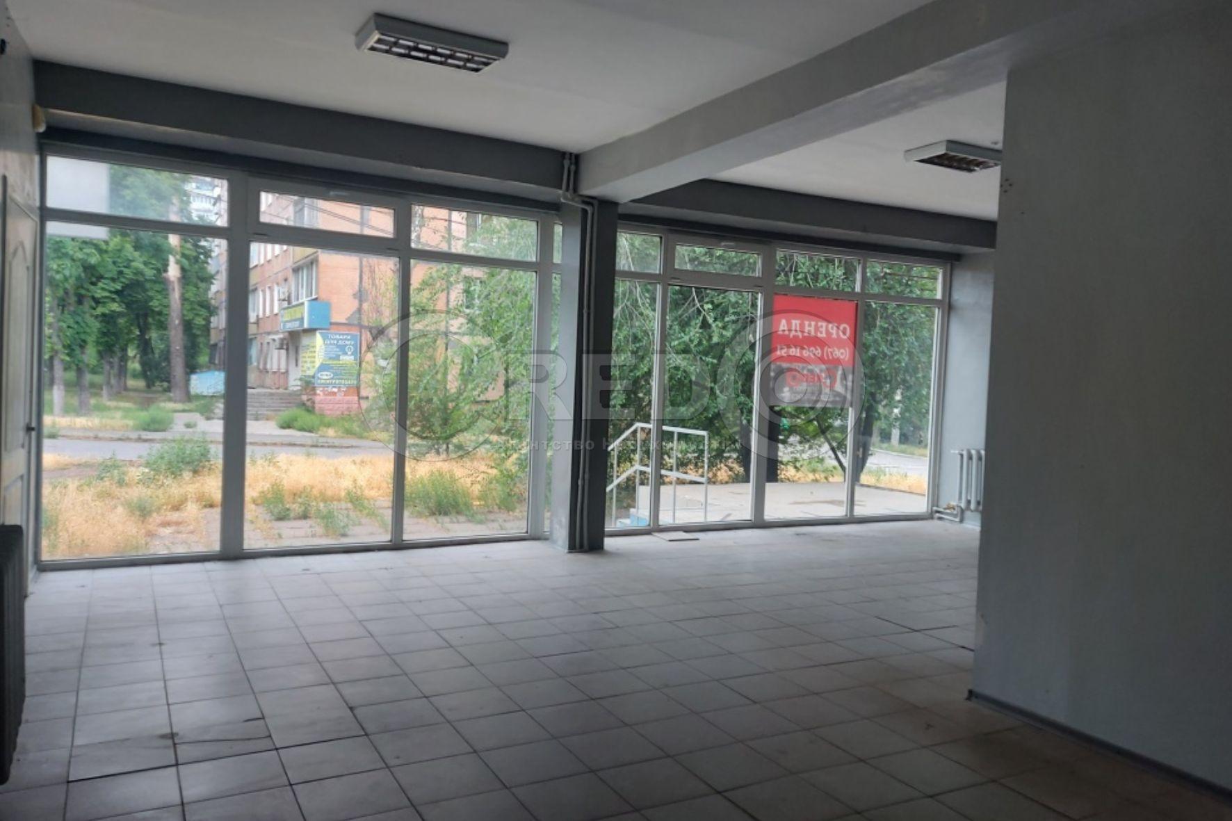 Аренда магазина 136 м², Космонавтов ул.