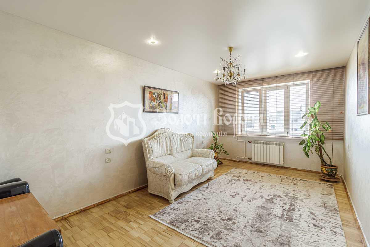 Продажа 3-комнатной квартиры 68.7 м², Зои Гайдай ул., 7А
