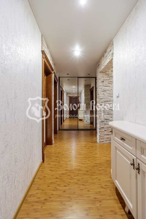 Продажа 3-комнатной квартиры 68.7 м², Зои Гайдай ул., 7А