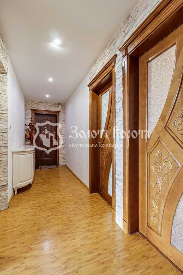Продажа 3-комнатной квартиры 68.7 м², Зои Гайдай ул., 7А