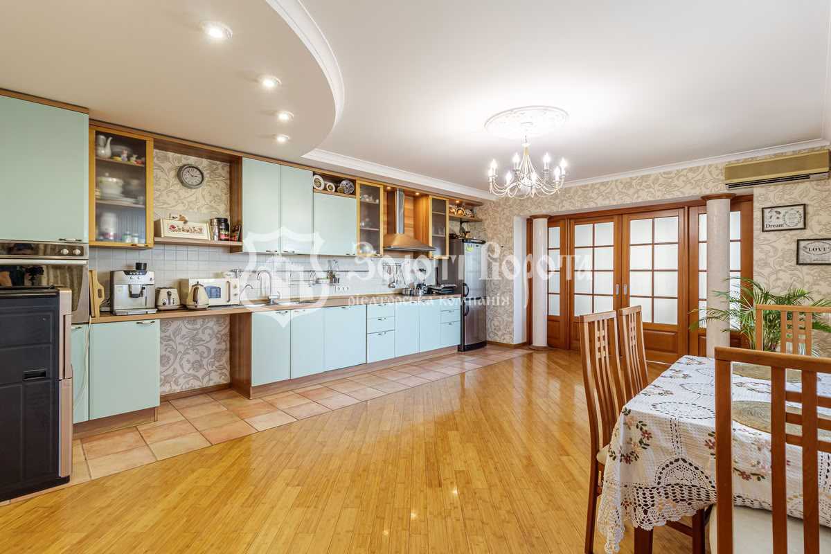 Продажа 3-комнатной квартиры 118 м², Героев Сталинграда просп., 14Г