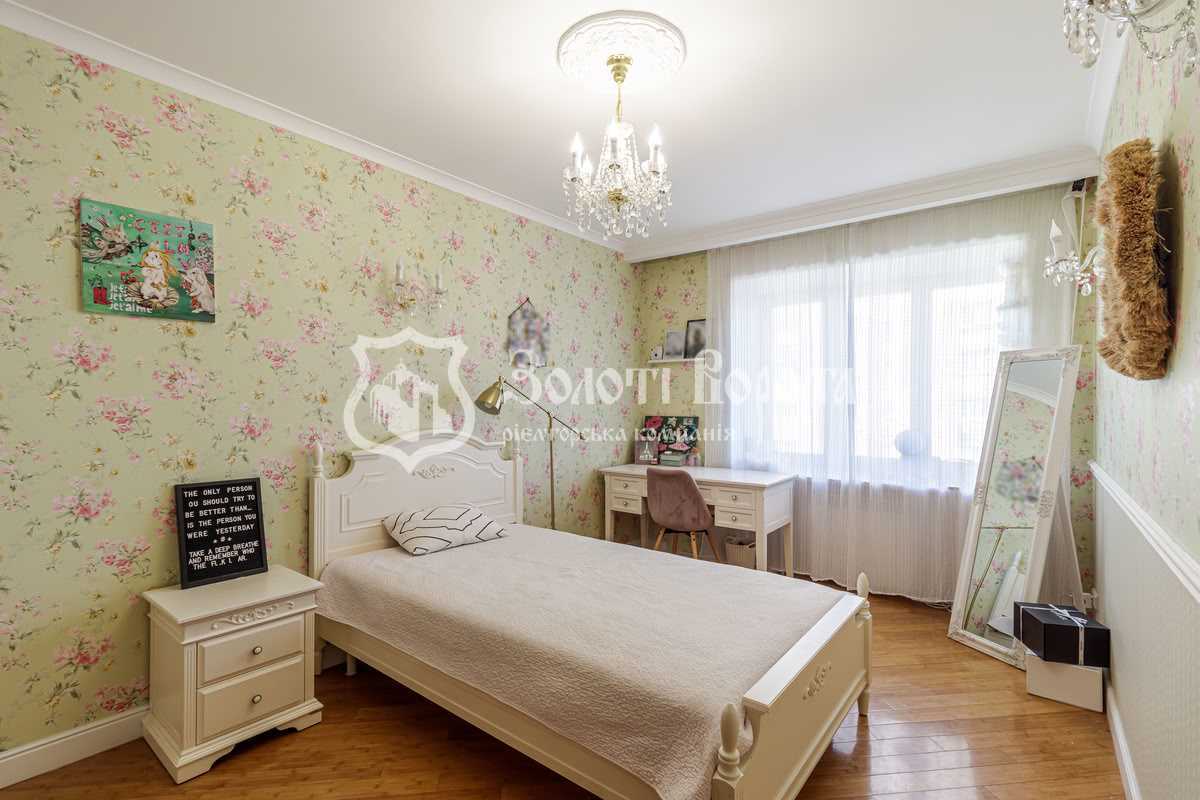 Продажа 3-комнатной квартиры 118 м², Героев Сталинграда просп., 14Г