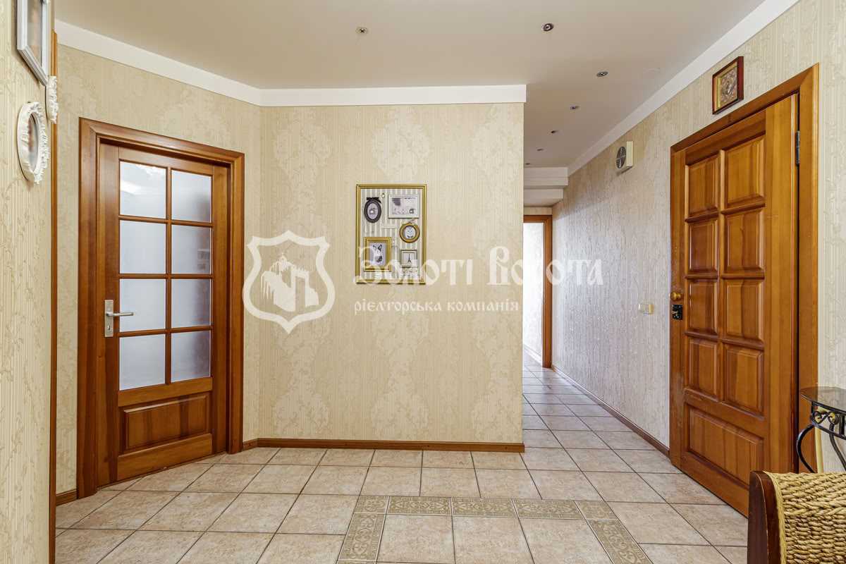 Продажа 3-комнатной квартиры 118 м², Героев Сталинграда просп., 14Г