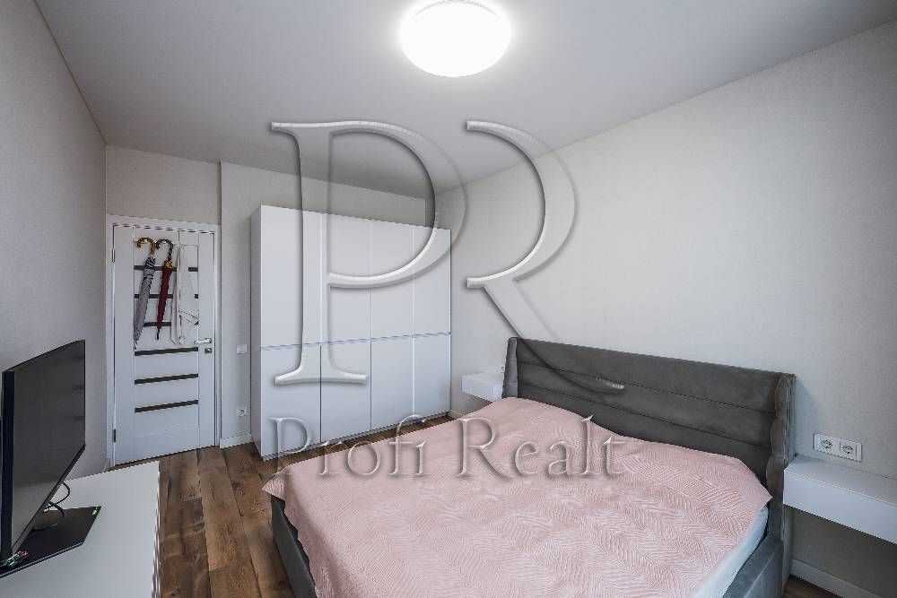 Продажа 3-комнатной квартиры 87 м², Победы просп., 67В