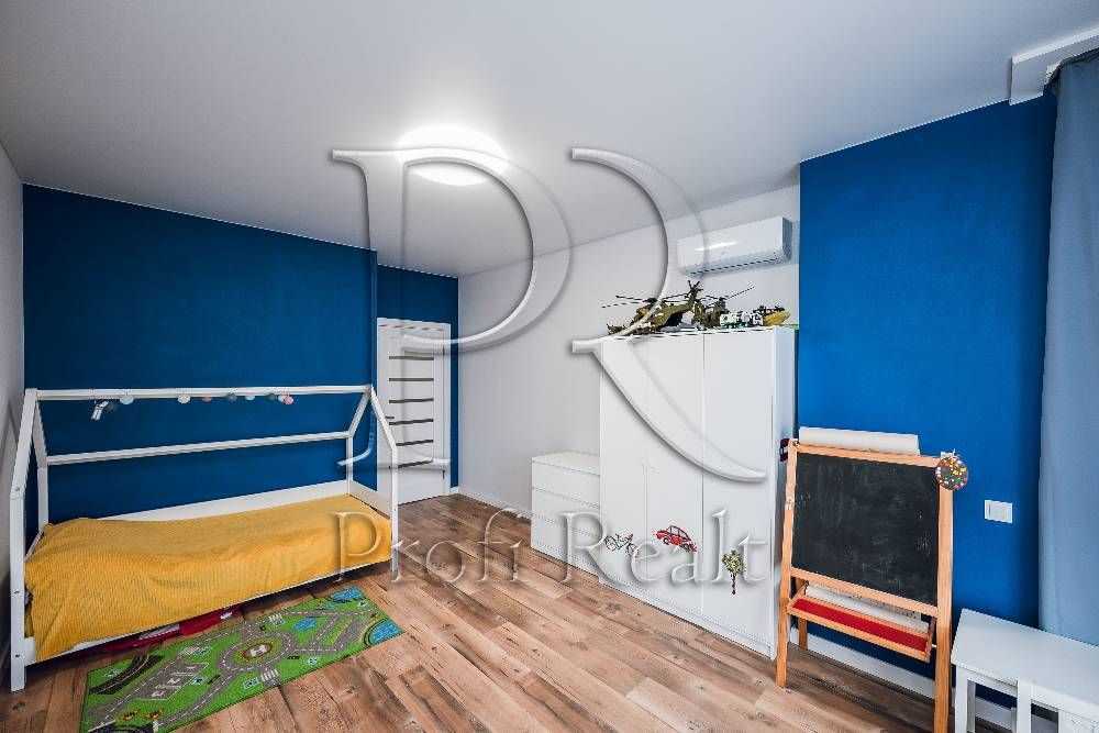 Продажа 3-комнатной квартиры 87 м², Победы просп., 67В