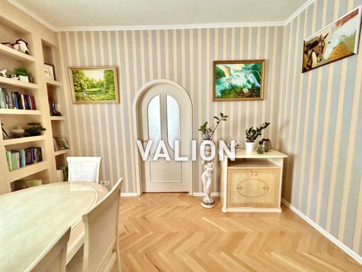 Продаж 3-кімнатної квартири 66 м², Депутатська вул., 4/6