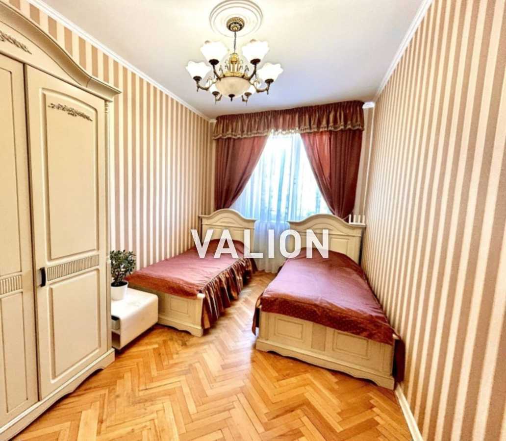 Продаж 3-кімнатної квартири 66 м², Депутатська вул., 4/6