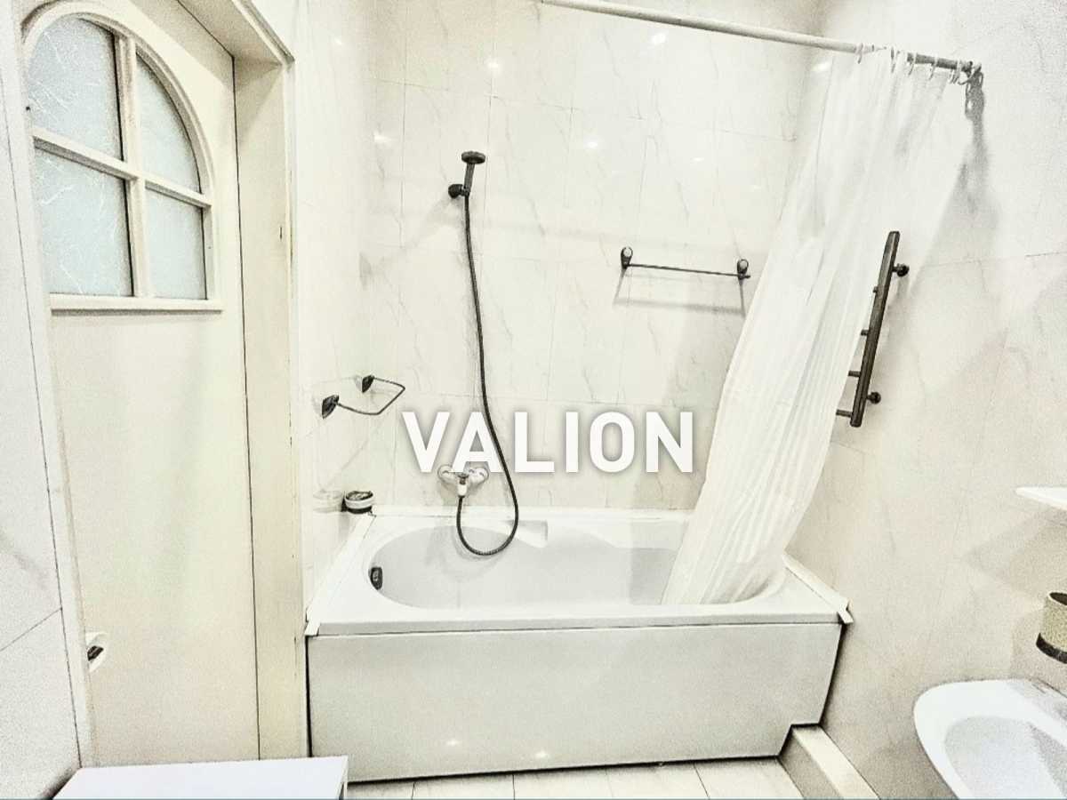 Продаж 3-кімнатної квартири 66 м², Депутатська вул., 4/6