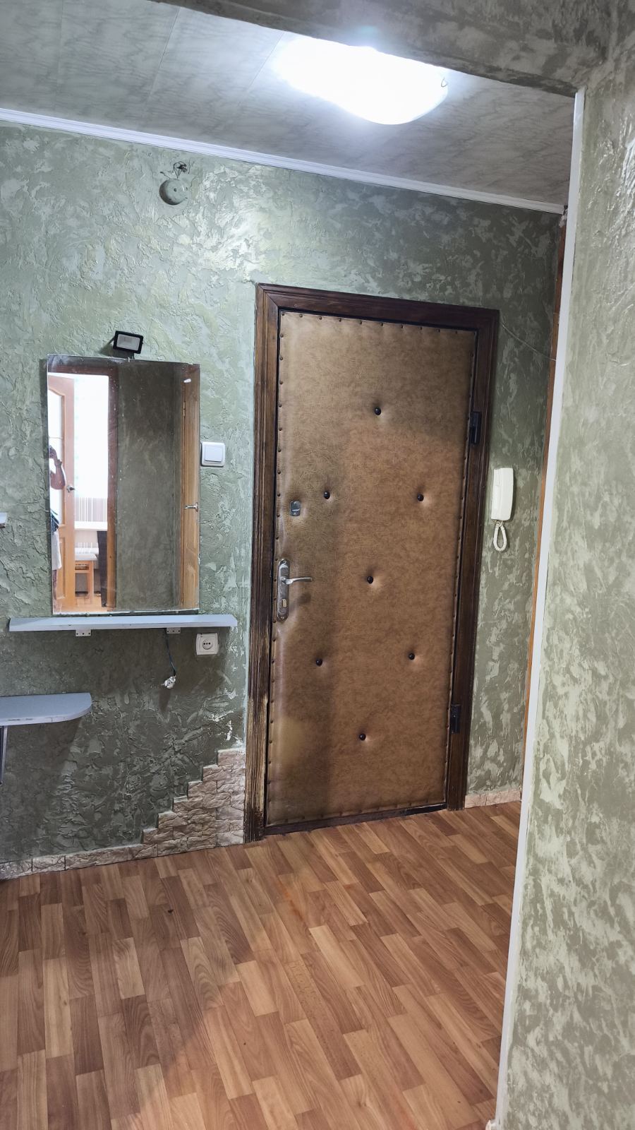 Продаж 1-кімнатної квартири 38 м², Роганська вул.