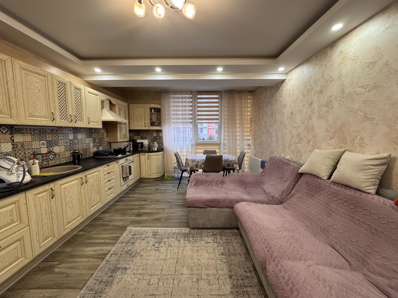 Продаж 3-кімнатної квартири 86 м², Січеславська вул., 6