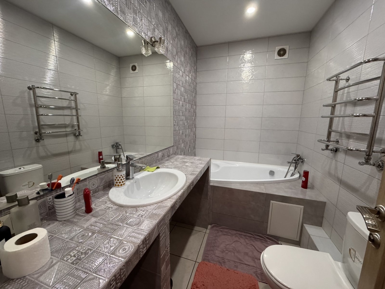Продаж 3-кімнатної квартири 86 м², Січеславська вул., 6