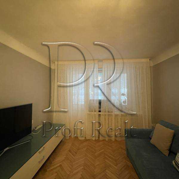 Продажа 2-комнатной квартиры 49 м², Голосеевский просп., 108к3