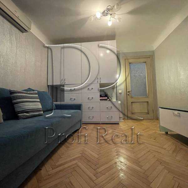 Продажа 2-комнатной квартиры 49 м², Голосеевский просп., 108к3