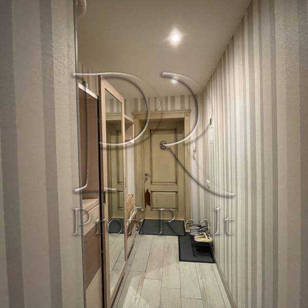 Продажа 2-комнатной квартиры 49 м², Голосеевский просп., 108к3