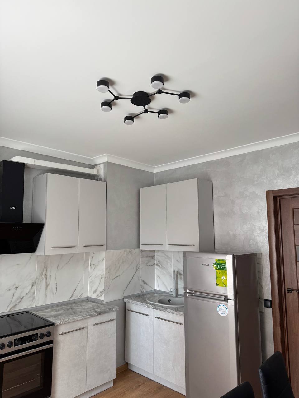Оренда 2-кімнатної квартири 64 м², Олени Пчілки вул., 4