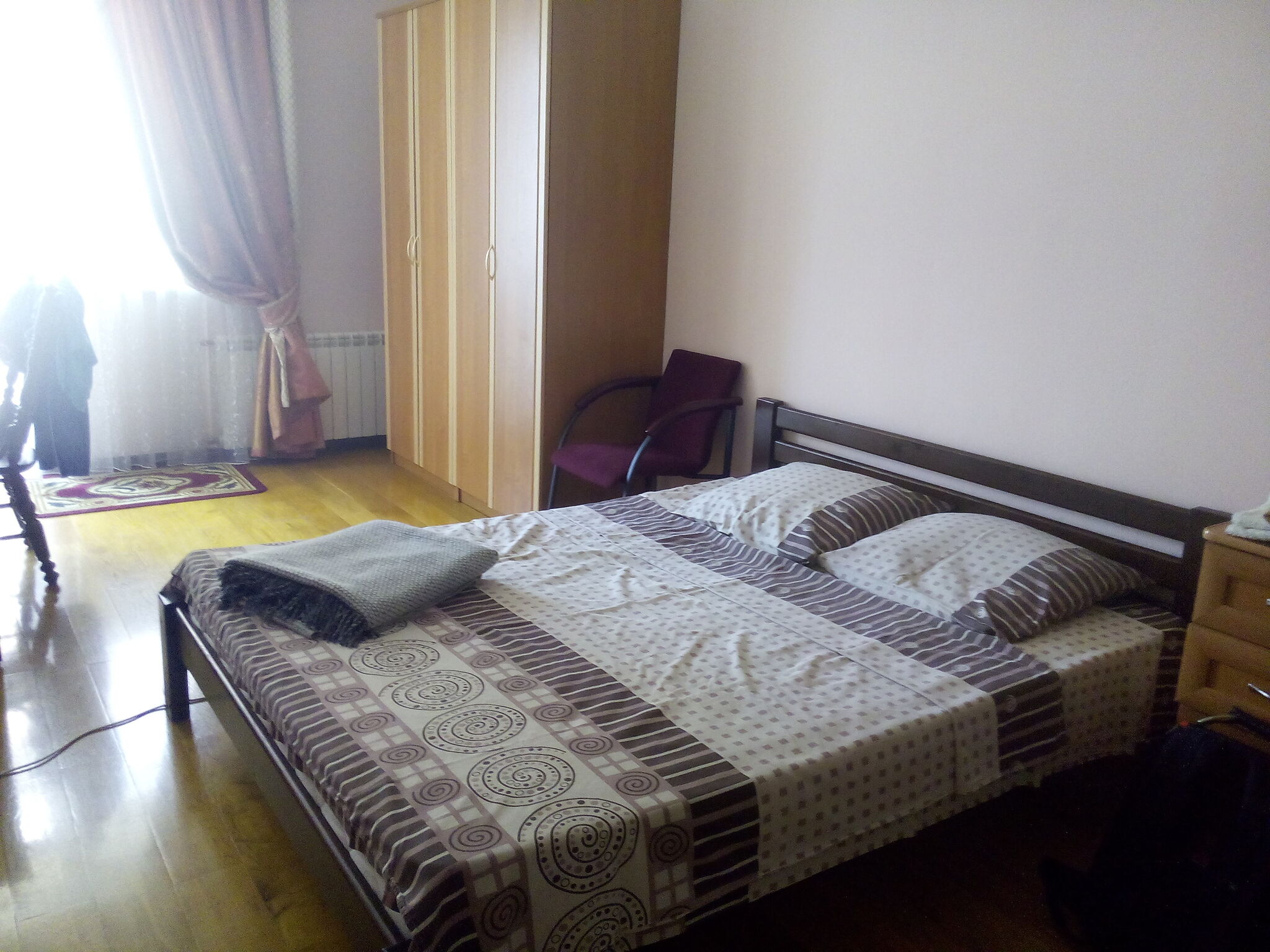 Аренда 3-комнатной квартиры 120 м², Паньковская ул.